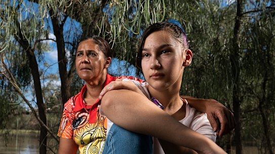 Felicity Forbes with her mother Bec Trindall. Felicity is a former student at Walgett Community College.