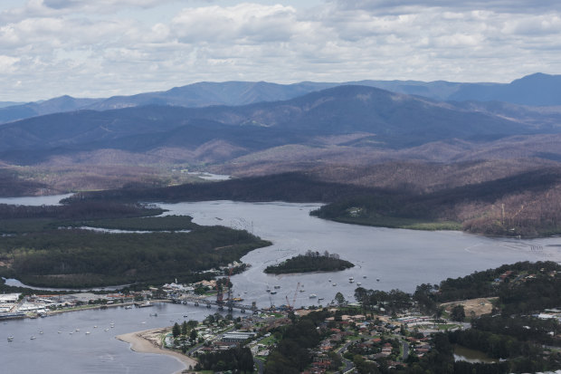 An aerial photo of bushfire affected areas on the outskirts of Batemans Bay taken from an MRH90 Taipan helicopter.