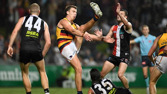 Riley Thilthorpe kicks the match-winning goal. 