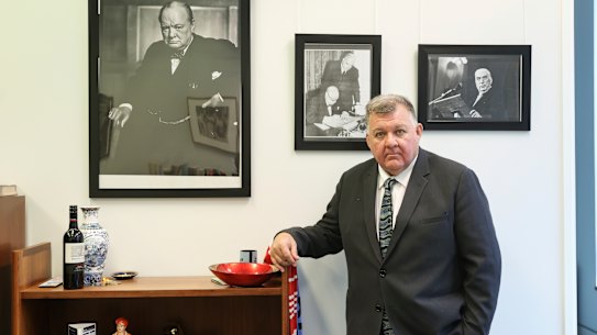 Craig Kelly says he will vote for policies the Coalition took to the election but he will make up his own mind on other policies.