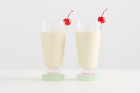 Maison Balzac’s deco glasses.