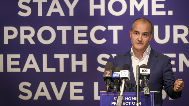 Education Minister James Merlino has hit out at the federal government for attempting to lure independent schools back to the classroom.