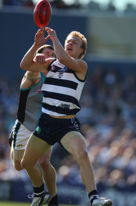 Nathan Ablett marks in front of Port’s Micheal Pettigrew.