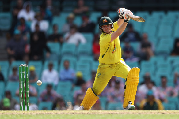 Steve Smith made 94 in the second ODI against England at the SCG.