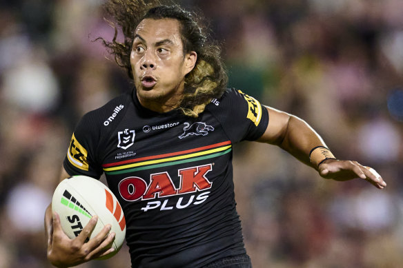 Luai's split with agent sets off alarm bells at Penrith