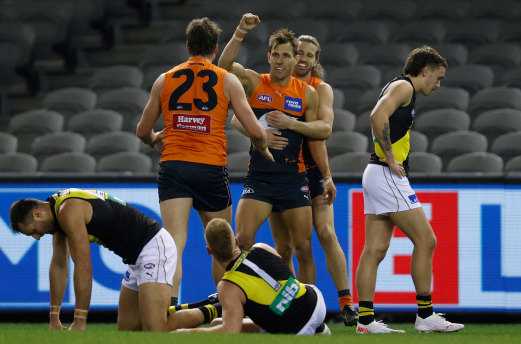 A snap from Matt de Boer inflicted more pain on the Tigers.