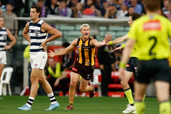 O demitido Ginnivan foi um dos melhores jogadores do Hawthorn na segunda-feira de Páscoa contra Geelong.
