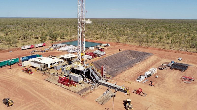 Empire strikes liquids in NT shale well