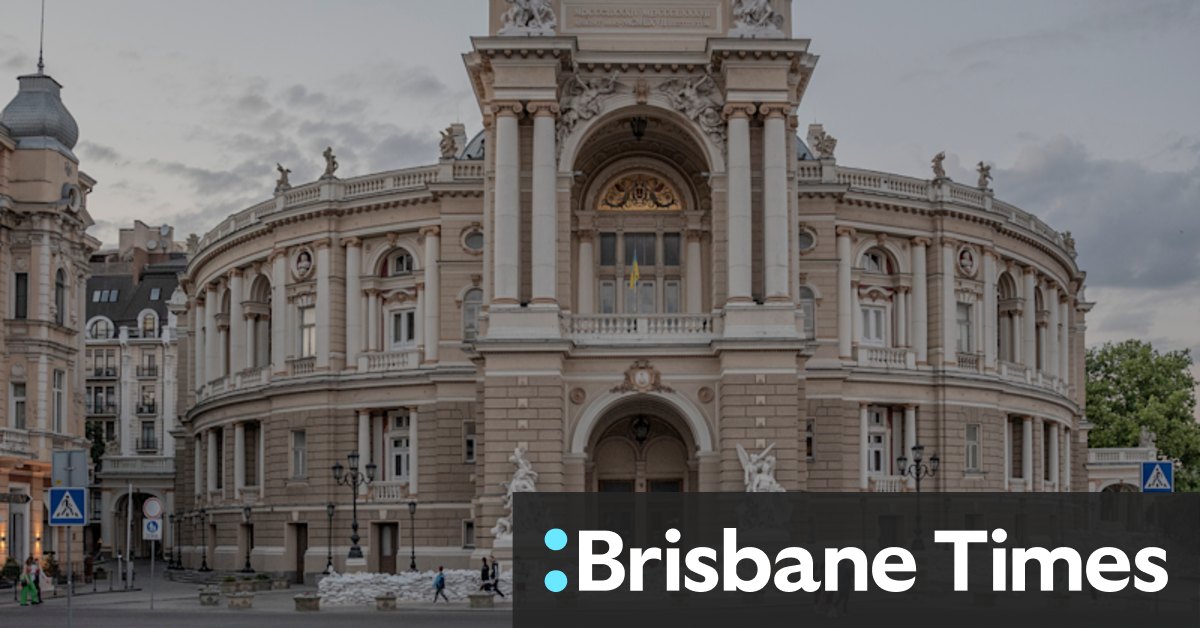 Defying Putin's barbarism, Odesa opera house reopens - Vimarsana News