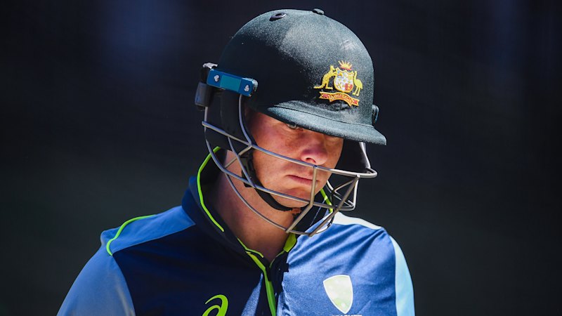 The Ashes 2025 third Test day one: Smith in doubt for Adelaide match