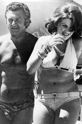 Bob Hawke with Glenda Bowden at the ALP conference in Terrigal in 1975.