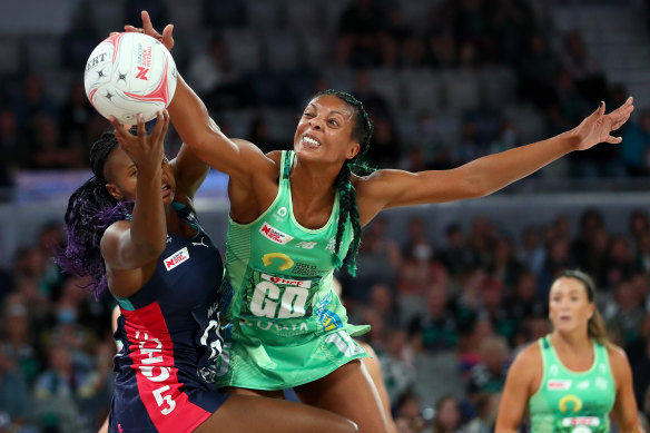 West Coast Fever’s Stacey Francis-Bayman competes for the ball against Mwai Kumwenda of the Vixens during round four earlier this year.