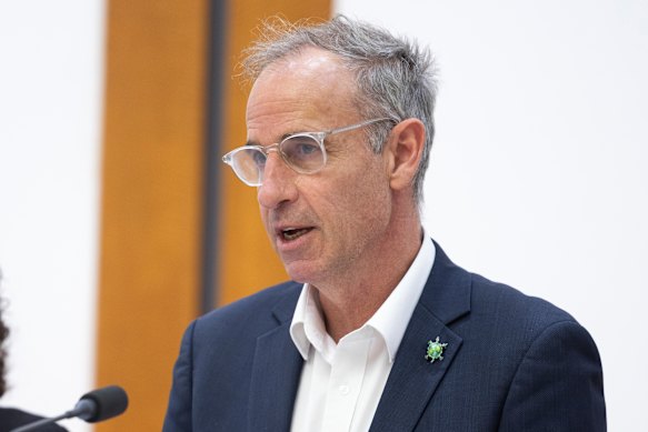 Greens senator Nick McKim says the benefits of the capital gains tax concessions flows overwhelmingly to the richest 1 per cent.