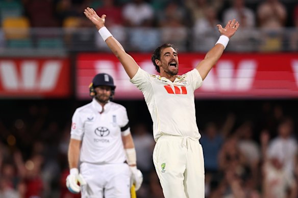 Mitchell Starc foi eleito o melhor jogador em campo pela segunda vez nesta série. 