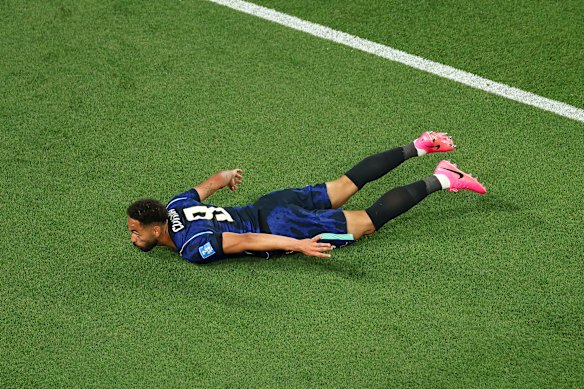 Cunha celebrates. 