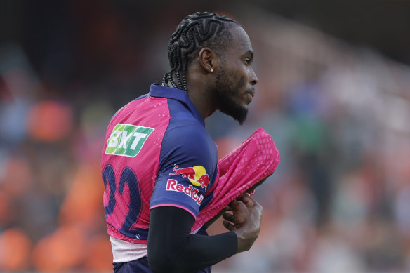 Jofra Archer during his spell against the Sunrisers.