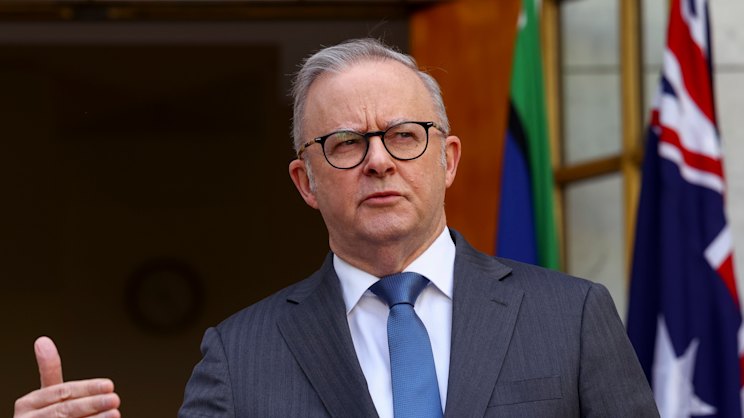 smh.com.au - Shane Wright - Anthony Albanese warns against opposition plan to restrict payments to Australian citizens