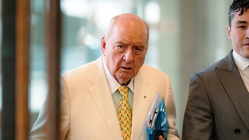 Tense scenes as Alan Jones accuser denies deceiving broadcaster to extract more than $100k