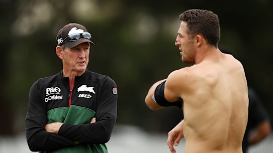 Wayne Bennett speaks to Sam Burgess.