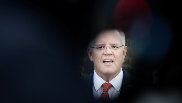 Scott Morrison begins the federal election campaign facing economic challenges. 