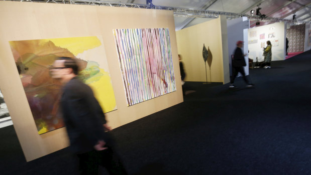 Thousands of art lovers will browse for special pieces or simply view what's on offer at Melbourne Art Fair, which runs from Thursday to Sunday.