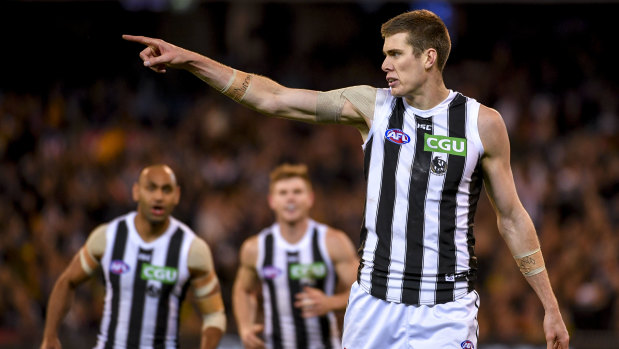 Mason Cox kicks another goal for the Magpies.