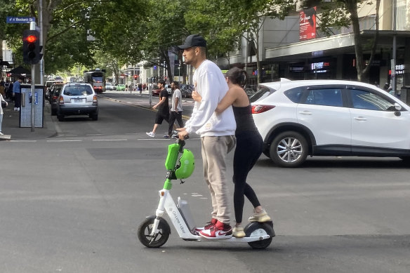 Nick Kyrgios pops around Melbourne on a scooter on Sunday.