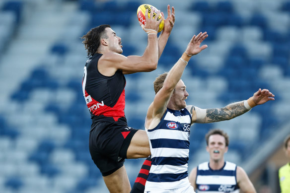 Sam Draper ball over Tom Stewart.