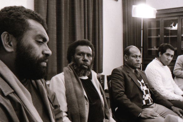 Eddie Mabo alongside representatives of Aboriginal & Torres Strait Islanders at the  Collingwood Town Hall. 