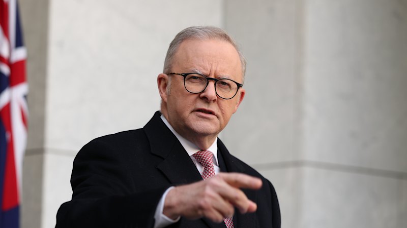 Australia news LIVE: US-Iran ceasefire crumbles; Most want house prices to drop