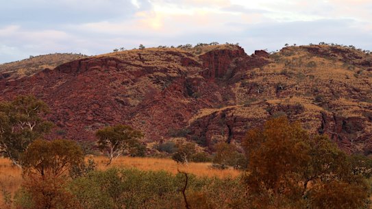 Barnkwirnanha, a traditional navigation marker between
Yindjibarndi and Eastern Guruma, close to the Fortescue mine.