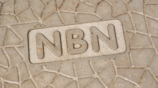 Verizon's business and government clients will have access to NBN Co's Enterprise Ethernet product.