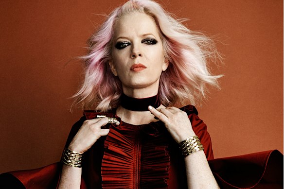 Shirley Manson returns with her band for their eighth studio album, Let All That We Imagine Be the Light. 