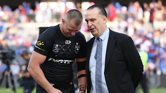 Kieran Foran shares a quiet word with ARL Commission chairman Peter V’landys.