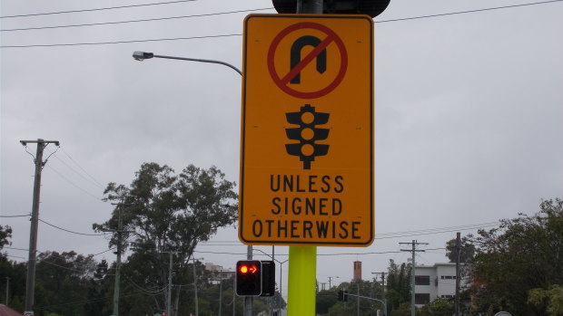 A simpler U-turn sign at a Holland Park intersection being trialled by Brisbane City Council.
