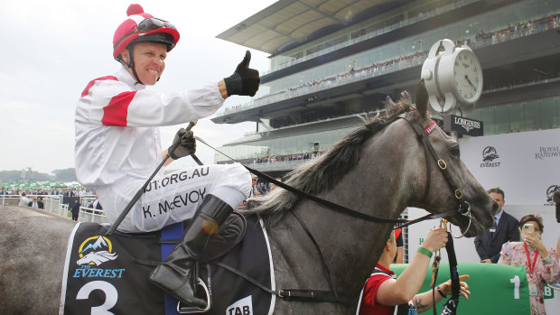 Kerrin McEvoy gives the thumbs up as he returns after winning The Everest on Classique Legend last year.