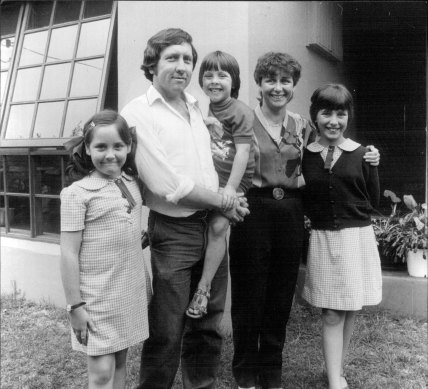 Psychologist Dr Graeme Russell with wife Susan and three children.