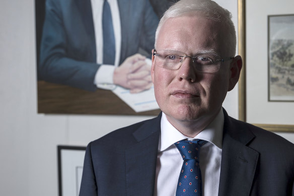 Kiama MP Gareth Ward has been issued an ultimatum to resign from parliament or face expulsion.