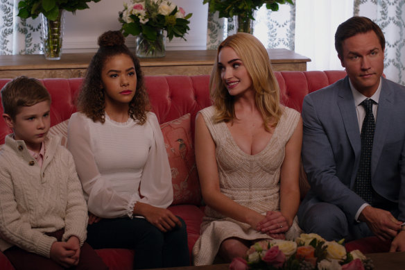 Ginny (Antonia Gentry, second from left) and her 30-year-old single mother Georgia (Brianne Howey) move to a middle-class east coast enclave in the fizzy but perceptive drama Ginny & Georgia.