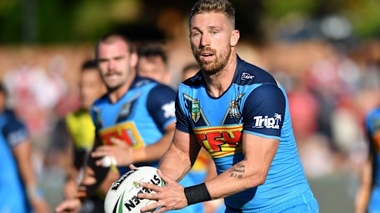 Bryce Cartwright faces the possibility of not being paid if he refuses to receive the influenza vaccination the Queensland government has deemed as compulsory for all players in the state.