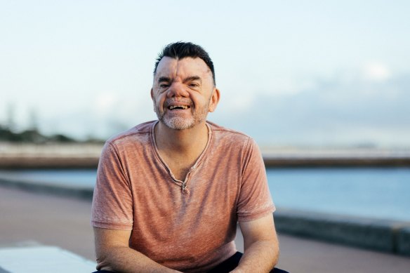 Queensland author and disability advocate Robert Hoge, who works in the public service.