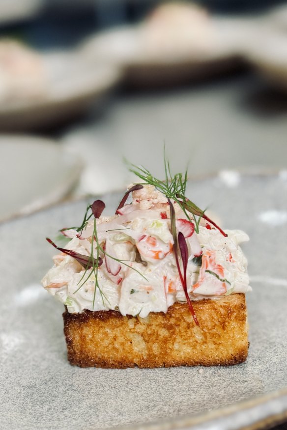 Endeavor prawns, fennel, celery, and prawn crumb on brioche.