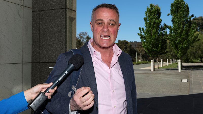 ‘Binary argument’: Liberals seek last-minute compromise on net zero debate