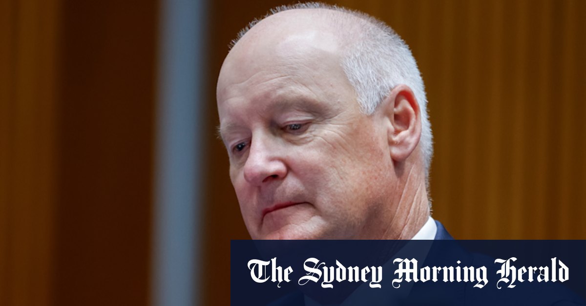 Qantas chair Richard Goyder to step down amid board overhaul - Vimarsana News