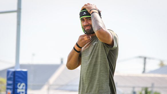 Lukhan Salakaia-Loto at Wallabies training in Christchurch ahead of Sunday's Bledisloe Cup opener. 