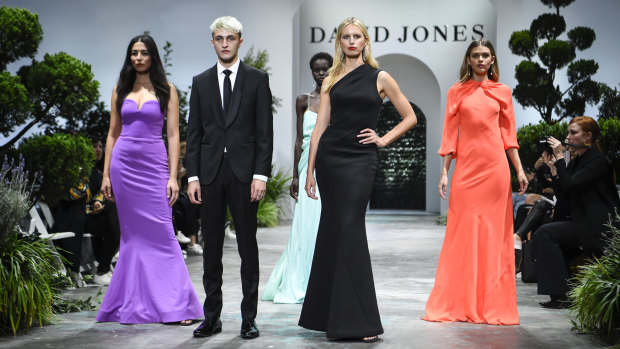 From left: Jessica Gomes, Anwar Hadid, Adut Akech, Karolina Kurkova and Victoria Lee.