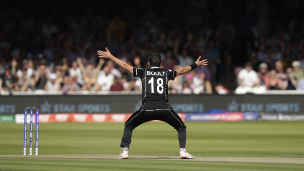Boult successfully appeals for an Australian wicket.