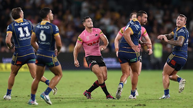 Nathan Cleary kicks a two-point field goal to send the match into golden point.