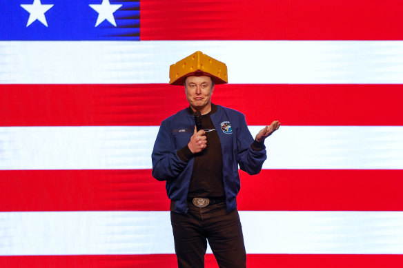 Speaking at a rally in the Wisconsin city of Green Bay on Sunday, Elon Musk wore a foam cheesehead hat popular with Packers fans before signing it and throwing it into the crowd, telling them the state’s Supreme Court election was important for the country and possibly the world.