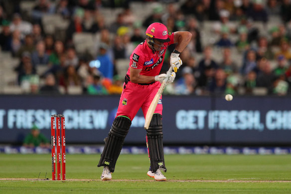 Moises Henriques bats during the Big Bash League match between Melbourne Stars and the Sydney Sixers on Sunday. 